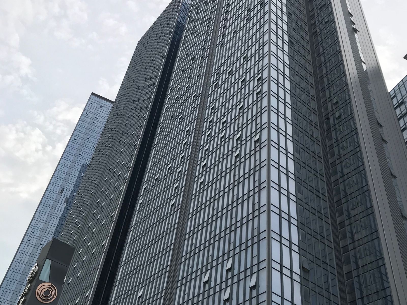 橙忆服务公寓(南京河西升龙汇金中心店)