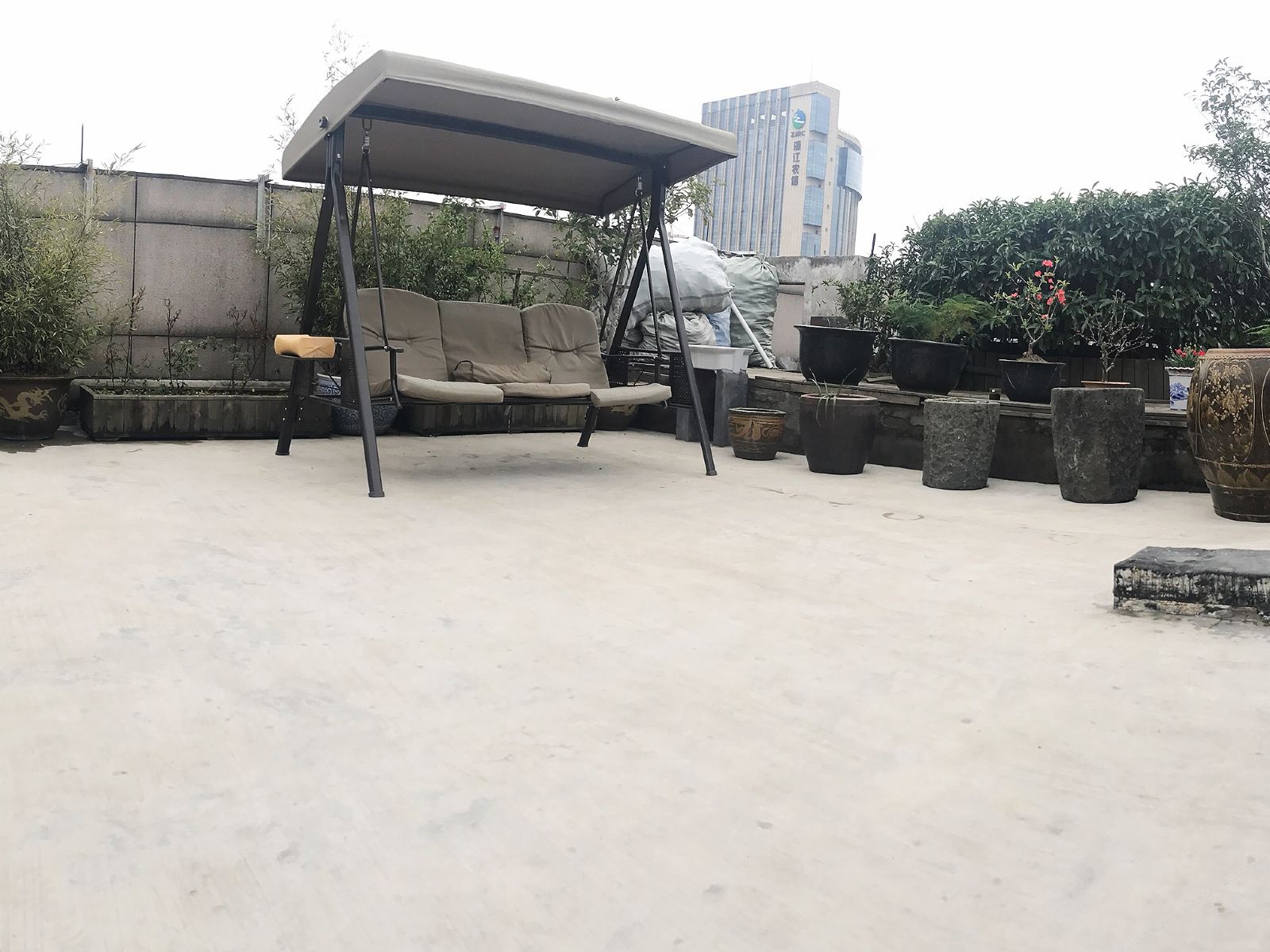 健身娱乐设施