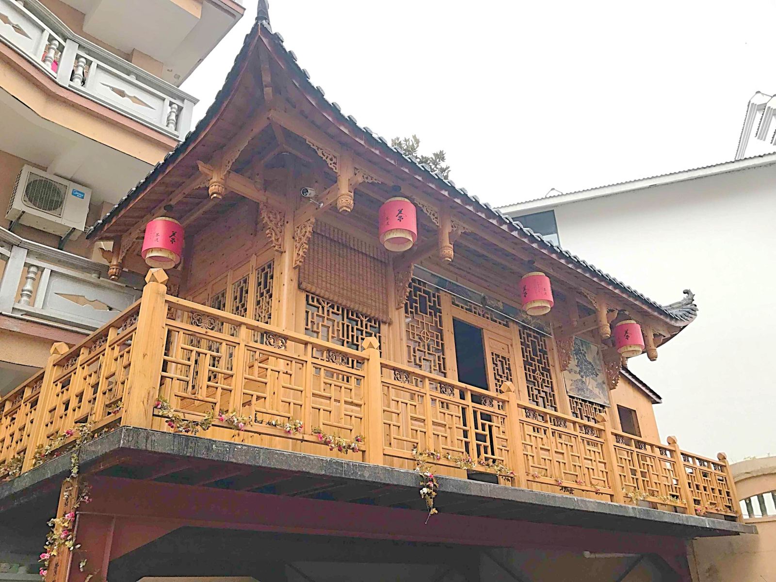 揽海听风国际青年旅舍(武夷山风景区店)