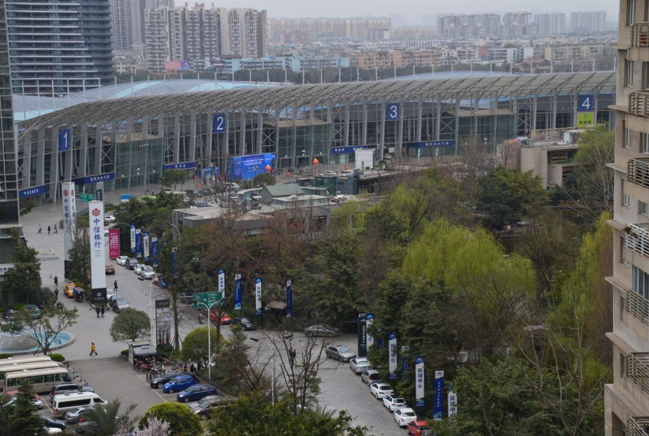 成都远方之家公寓新会展店