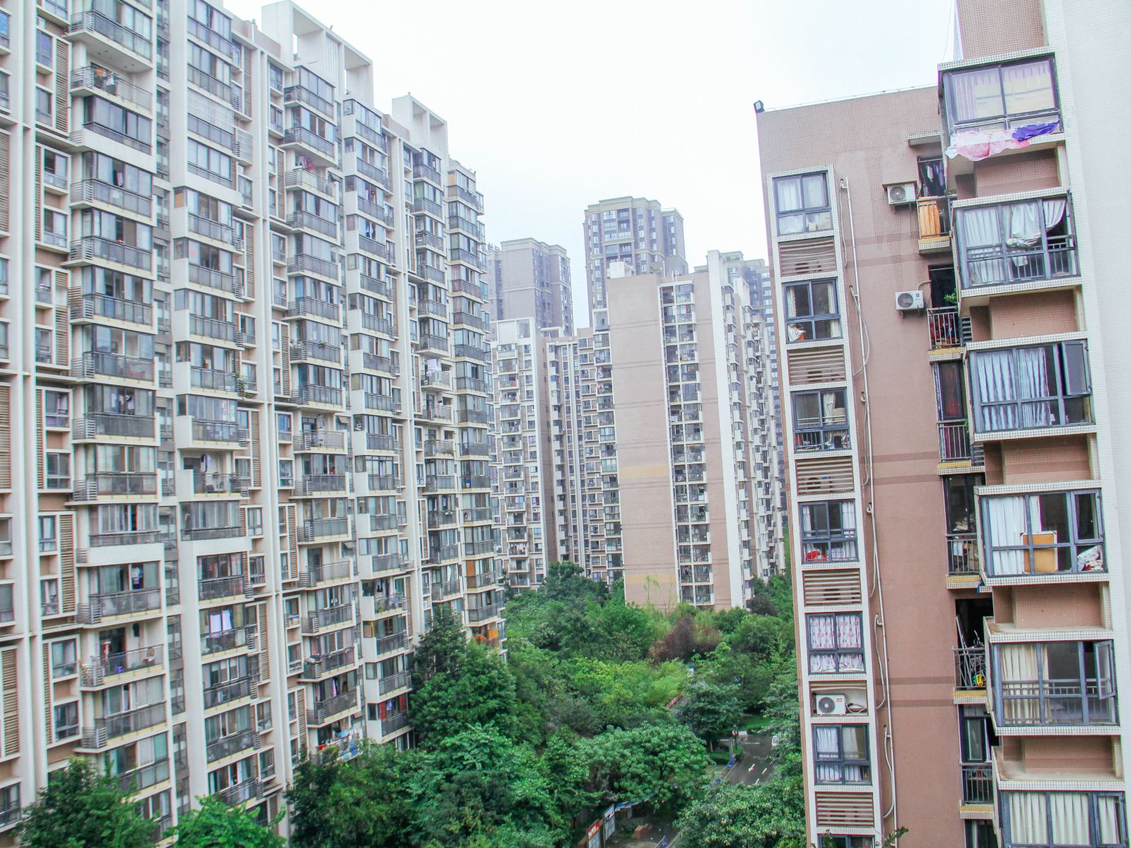 成都东站辰馨公寓