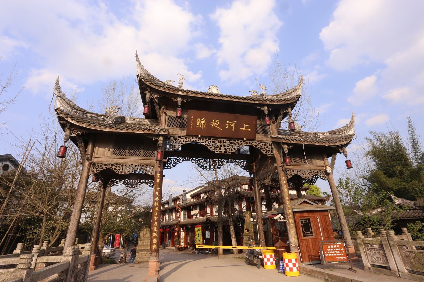 黄龙溪湖庭阁客栈