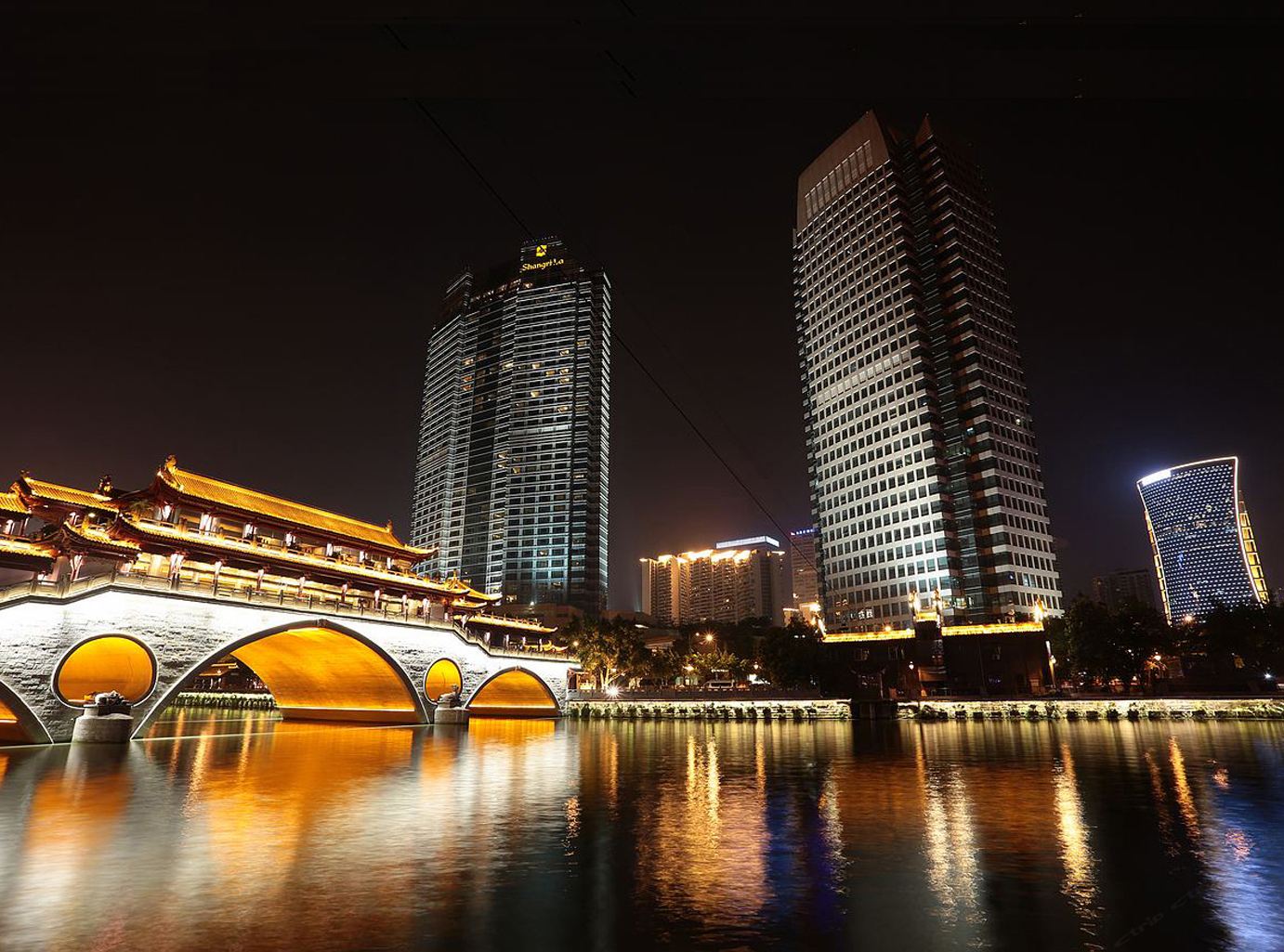 成都唯美空间酒店公寓