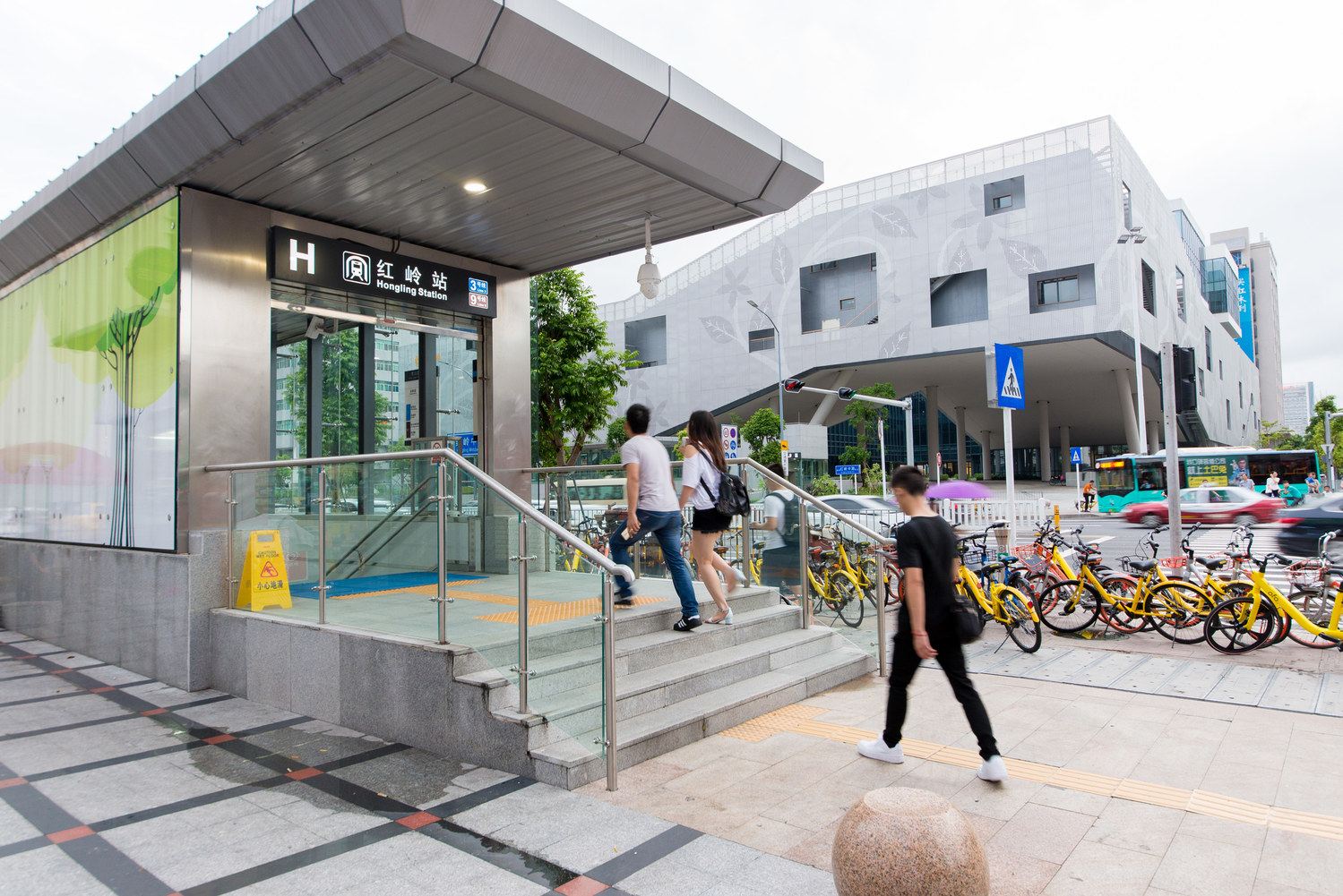 深圳盛夏光年酒店式公寓