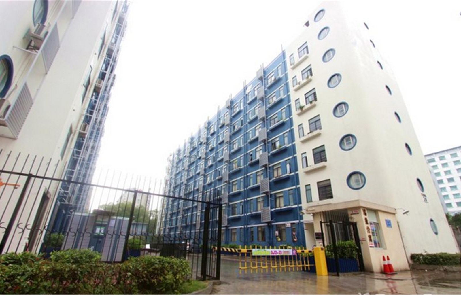 深圳福鑫自由行酒店公寓