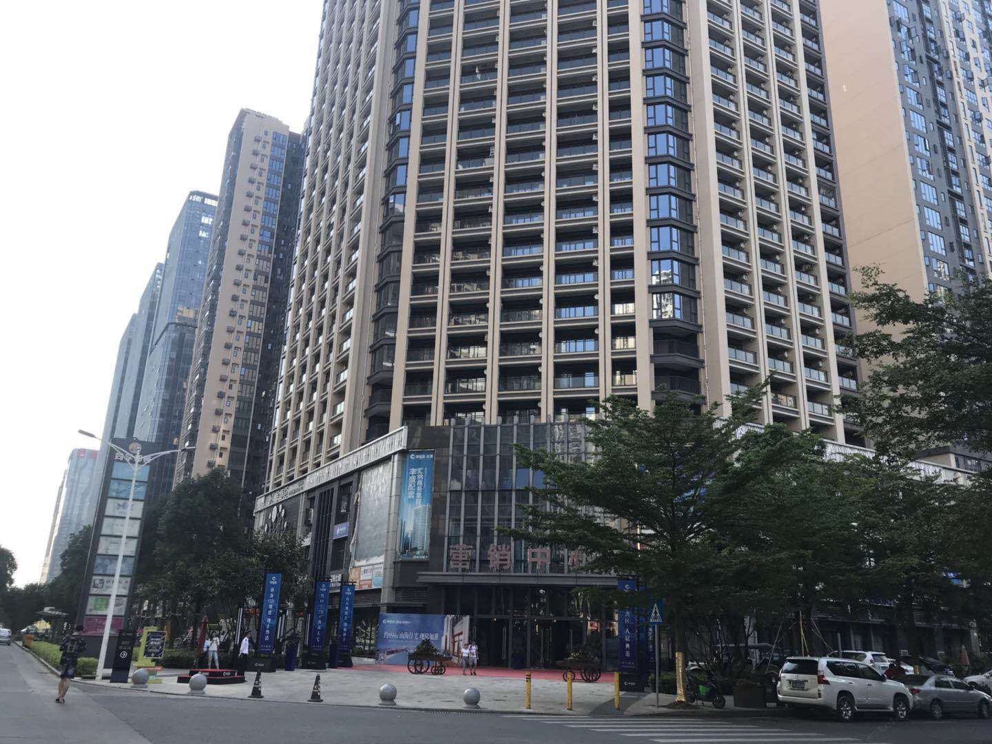 深港行政公寓(深圳机场店)