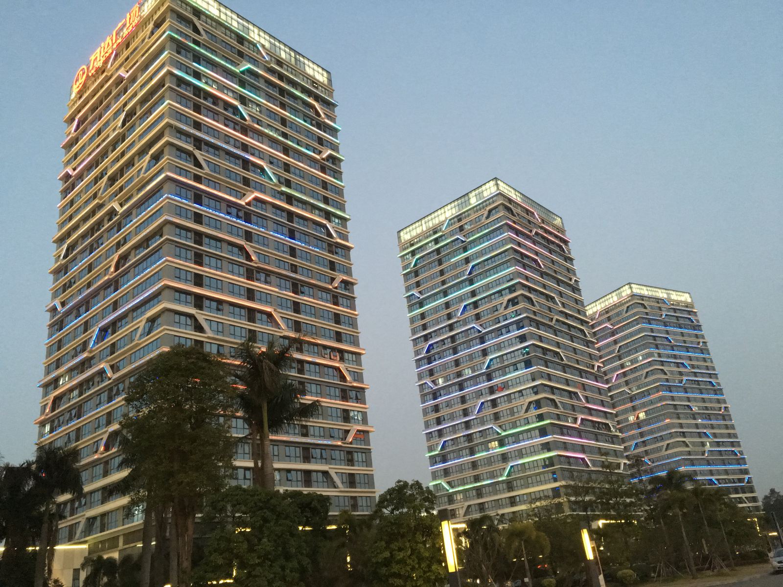 尊领公寓(广州增城万达广场店)