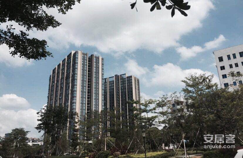 途寓主题公寓(广州大石地铁站店)