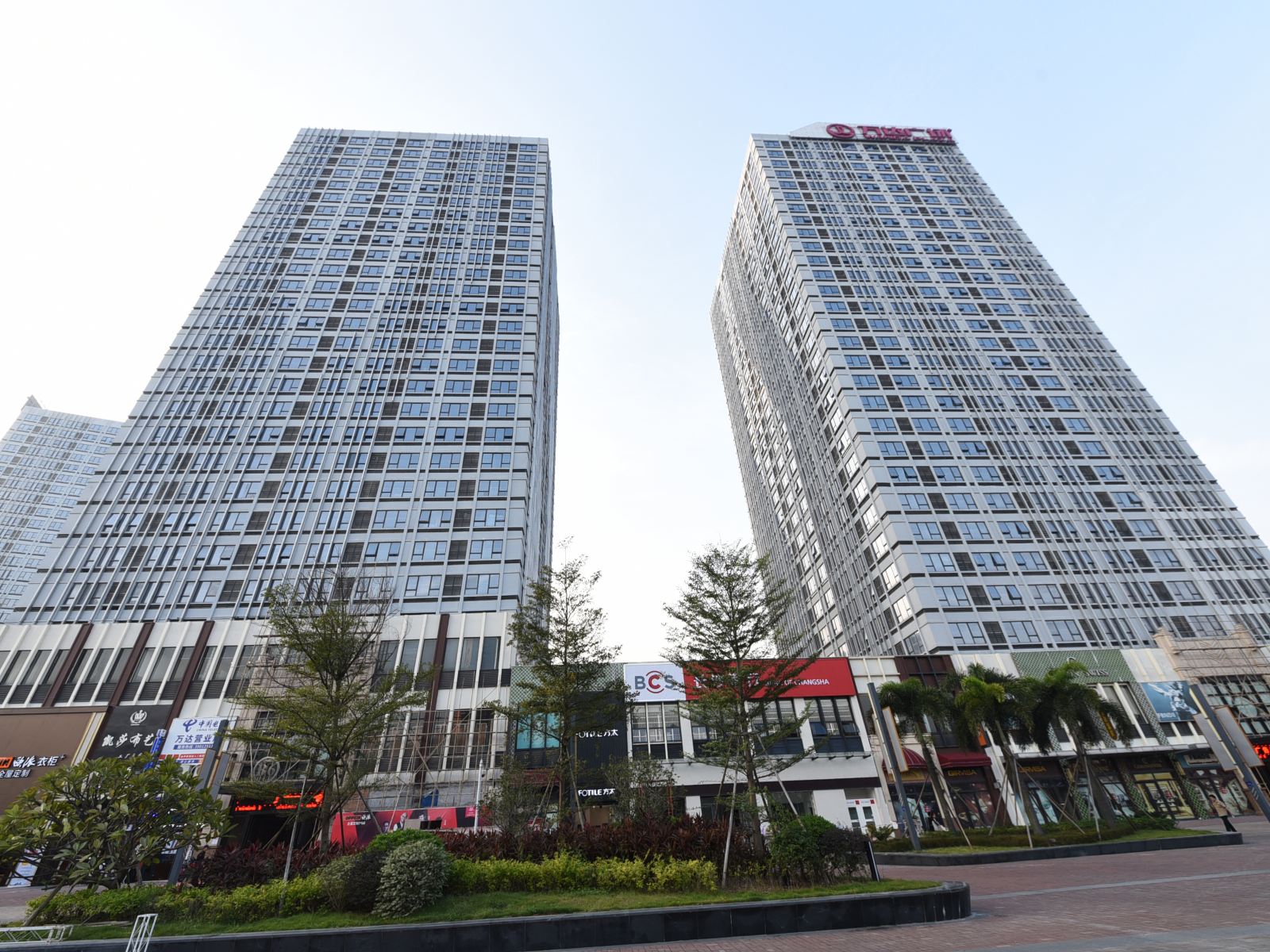 富尔豪斯国际公寓(广州金洲万达广场店)