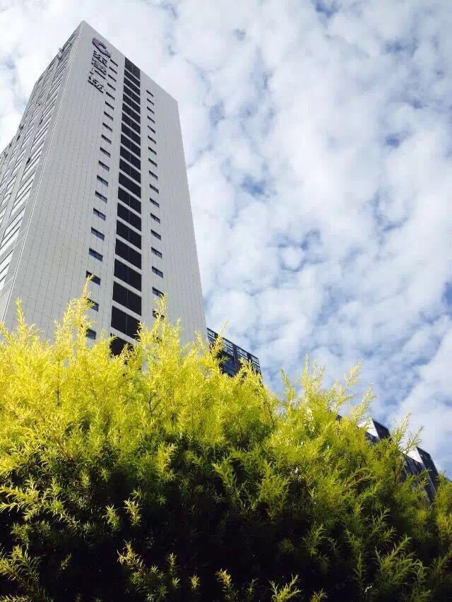 米兰国际公寓(广州东凌广场店)