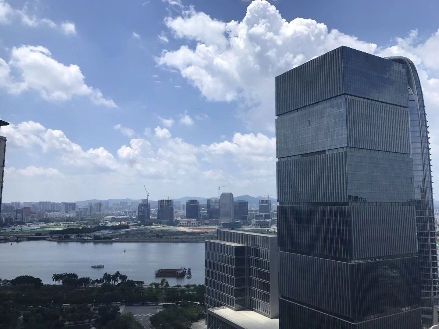 奥达主题公寓(广州万胜围琶洲会展中心店)
