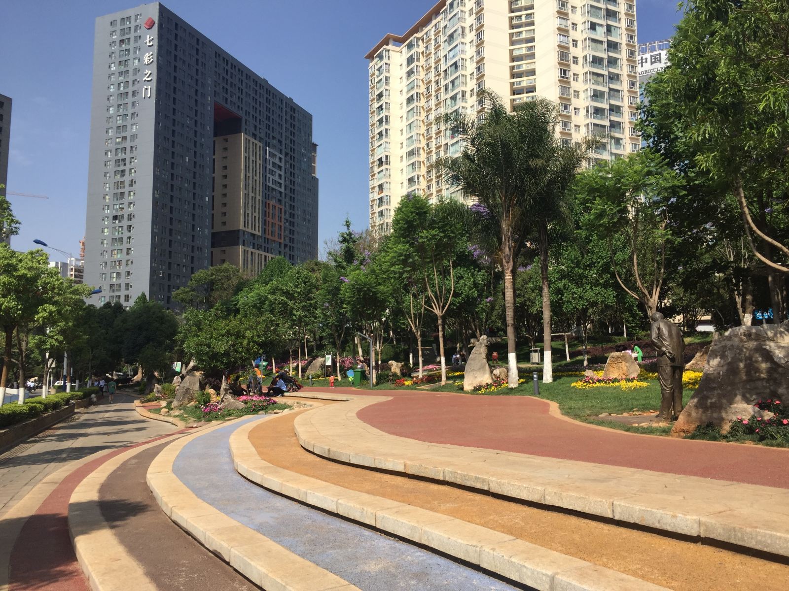 昆明涵舍酒店