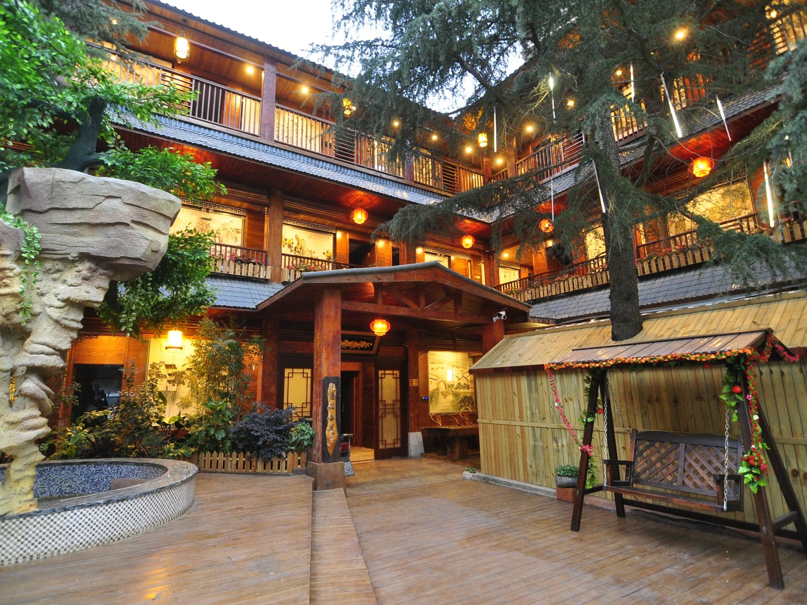 昆明城市驿站温泉酒店