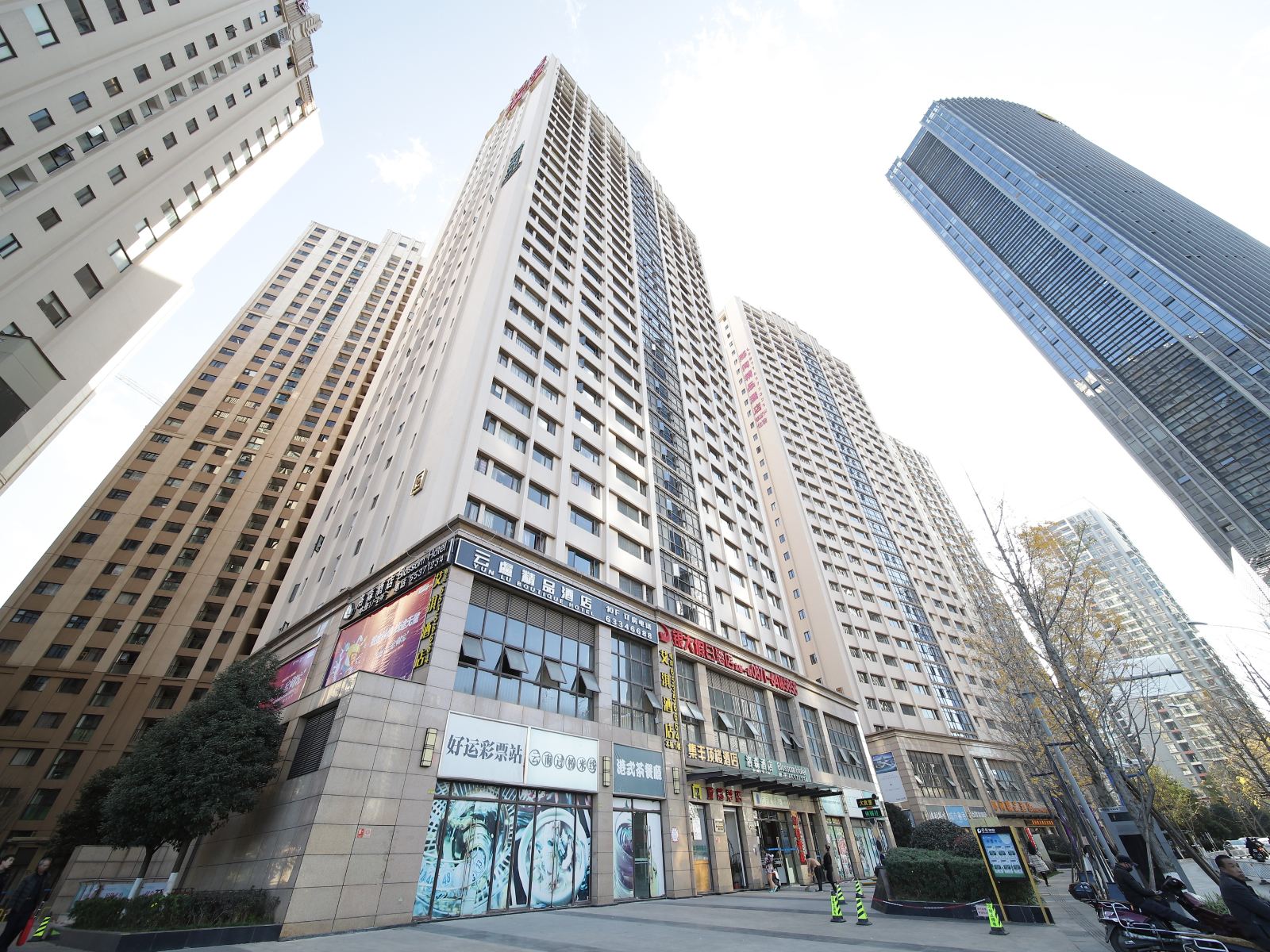 昆明F设计师格调酒店