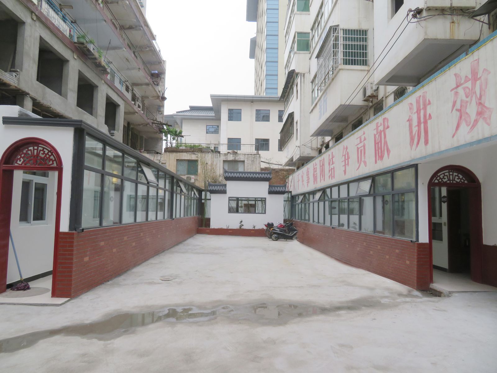登封劲牛宾馆