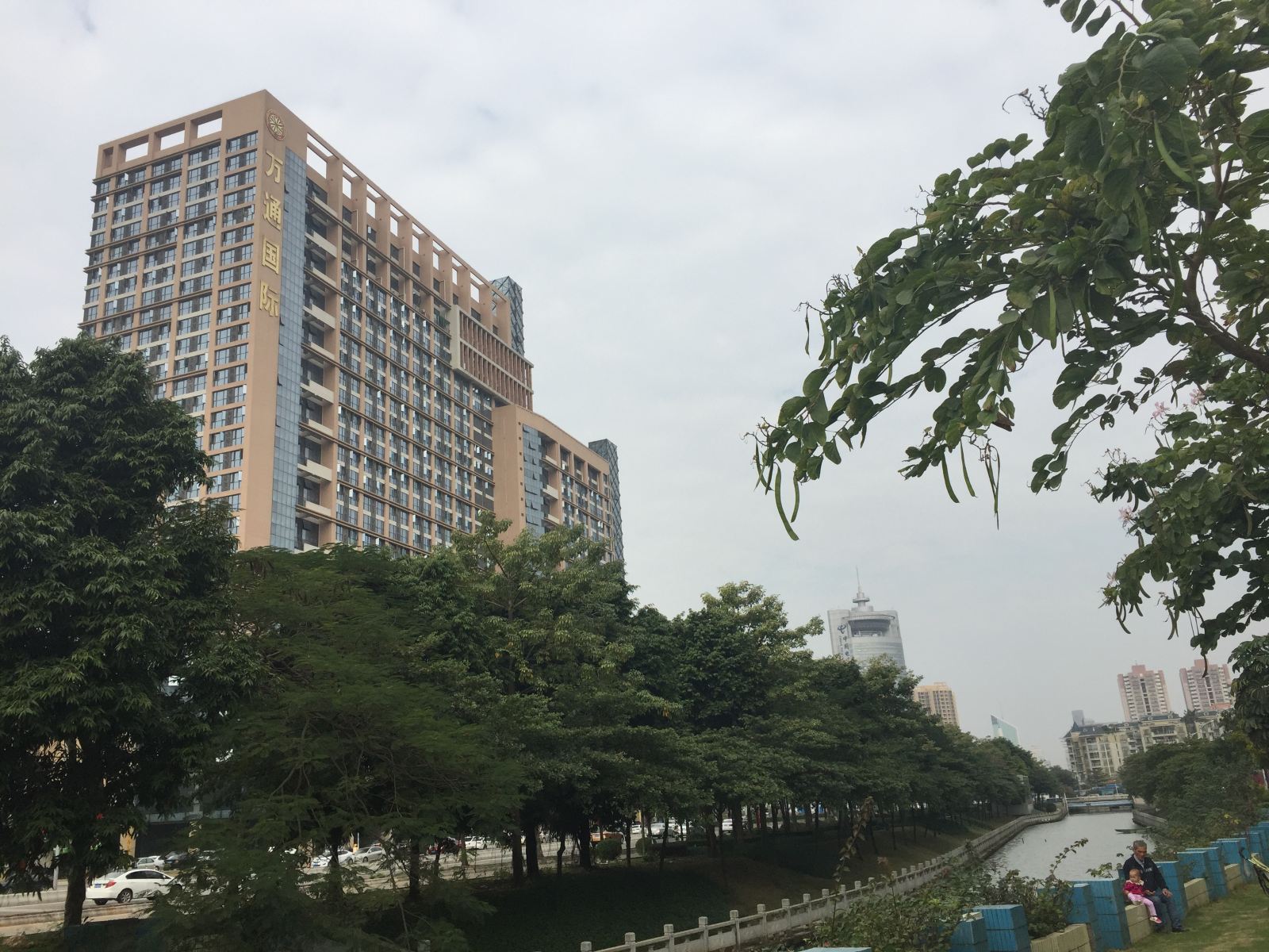伊丽莎白酒店公寓(佛山魁奇路地铁站店)