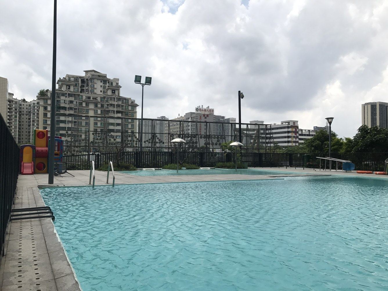 艾薇·星粤国际公寓(佛山千灯湖礌岗地铁站店)