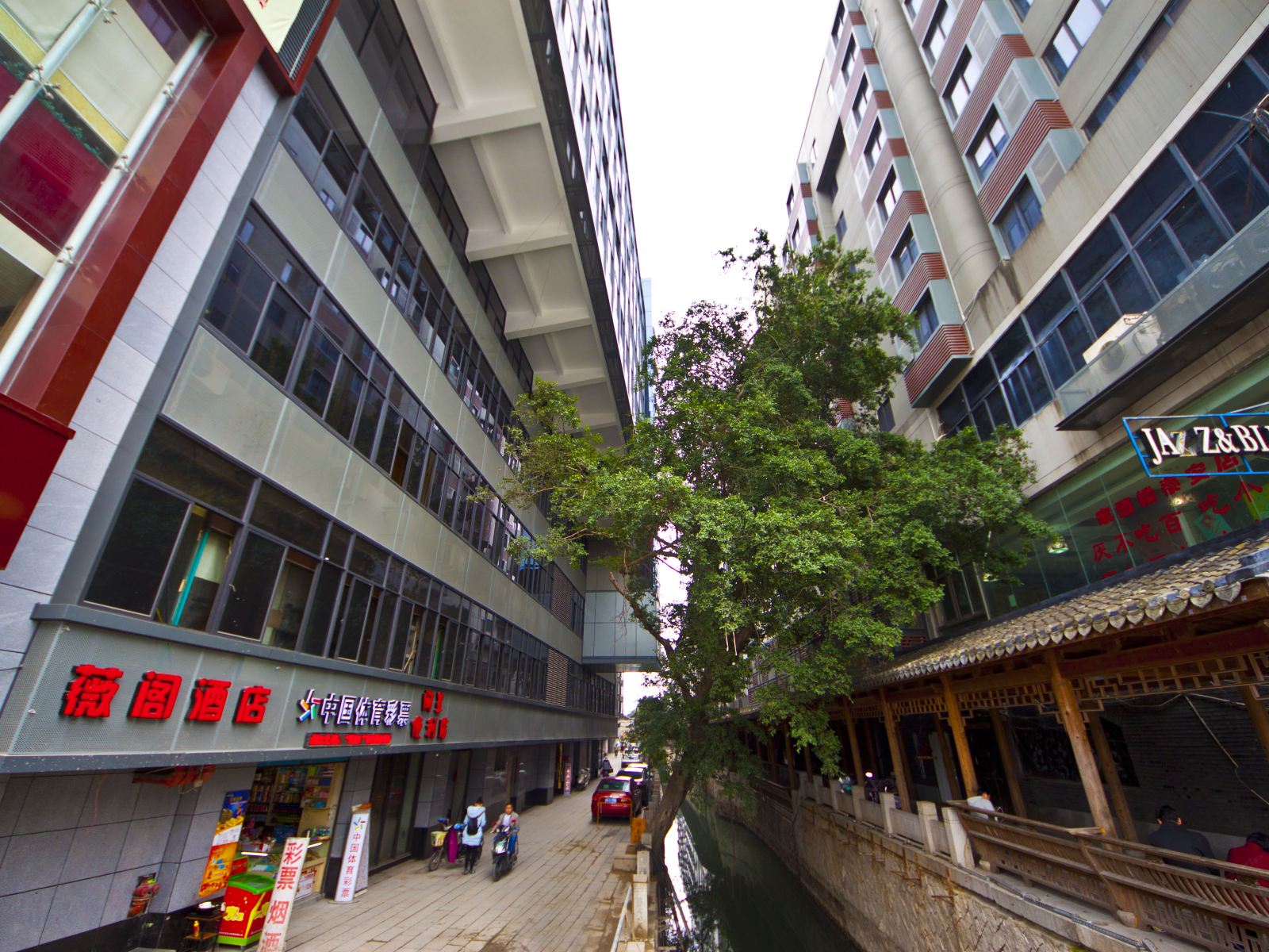 薇阁酒店(福州三坊七巷店)