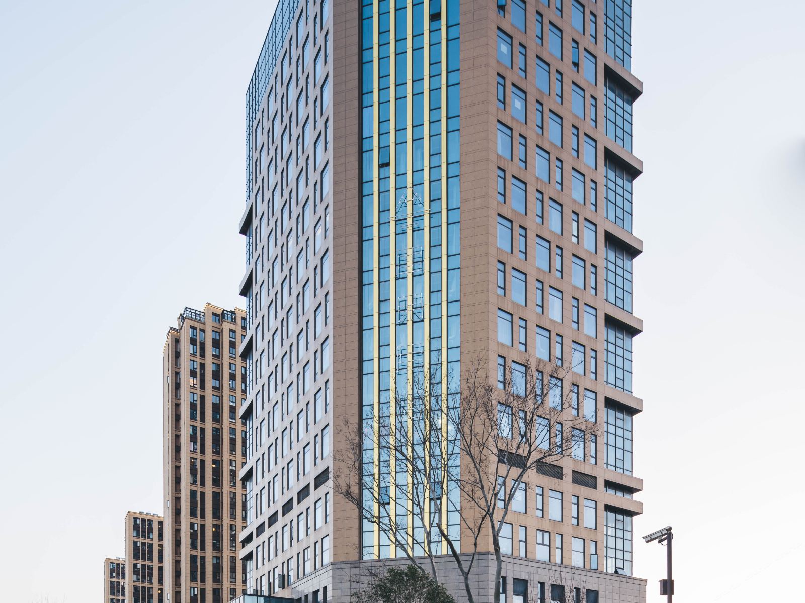 宁波高新区江南路亚朵酒店