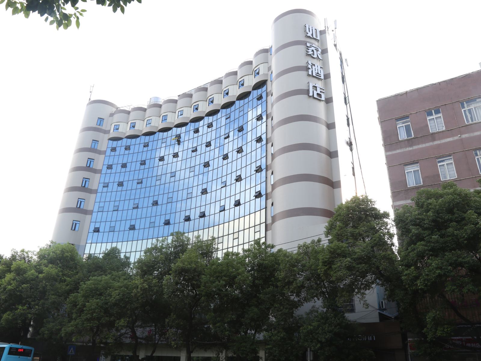 如家酒店(南昌迎宾大道江铃店)