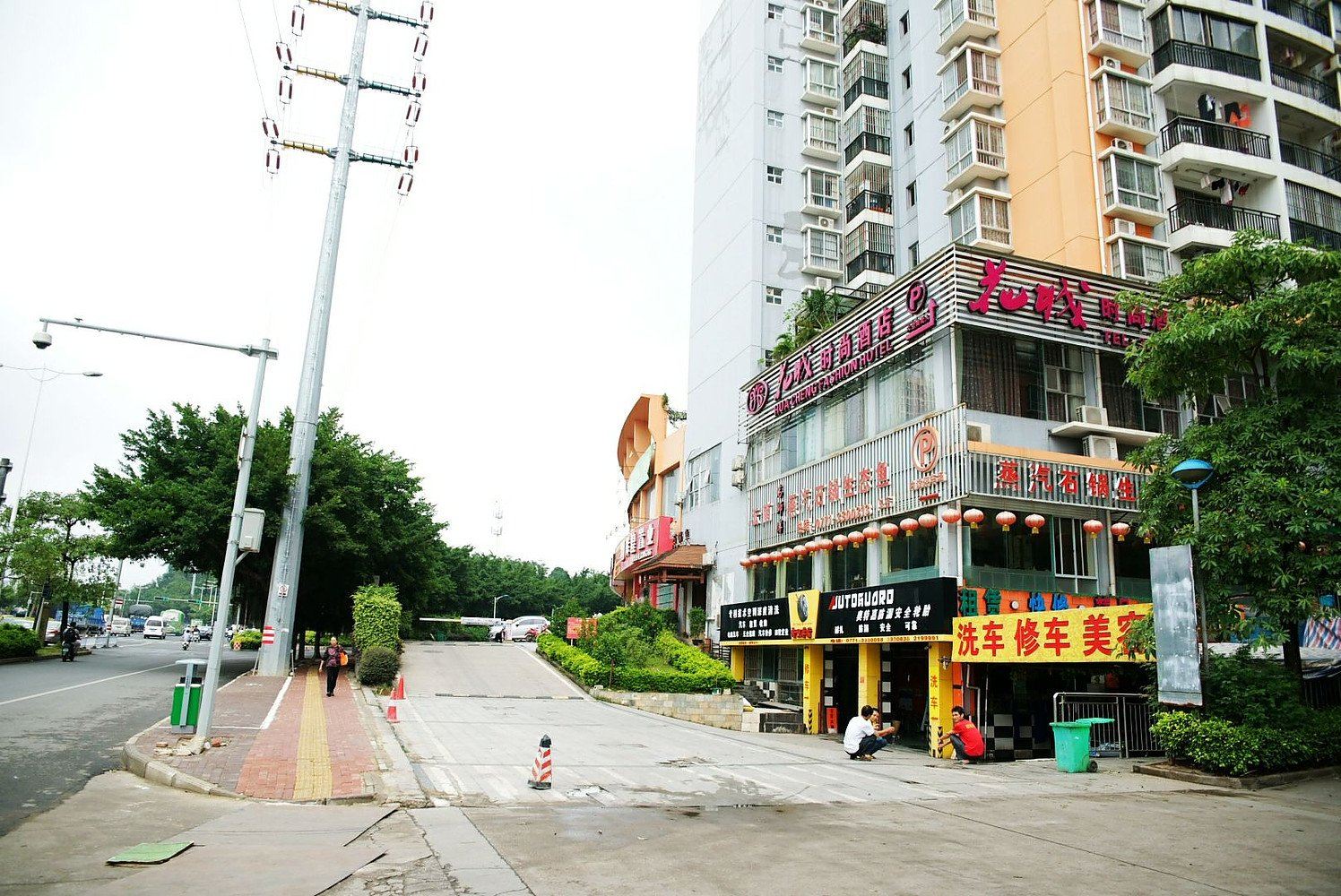 南宁花城时尚酒店