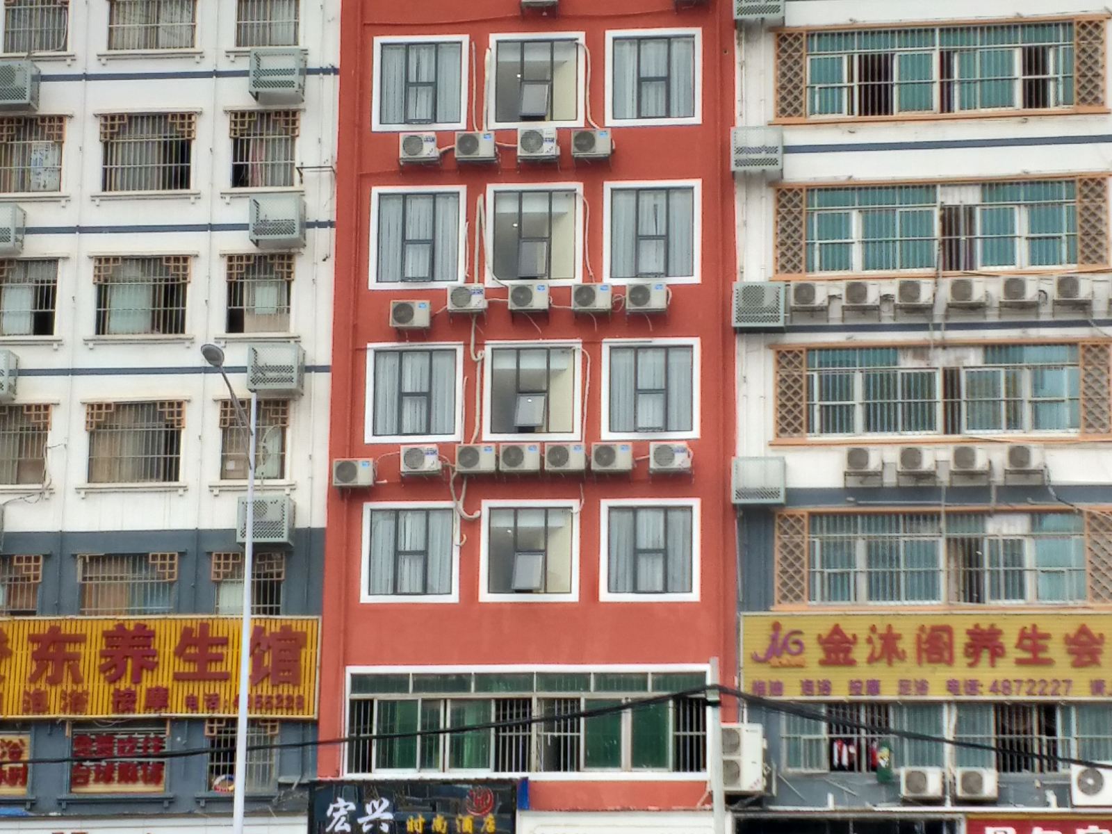 南宁宏兴时尚酒店
