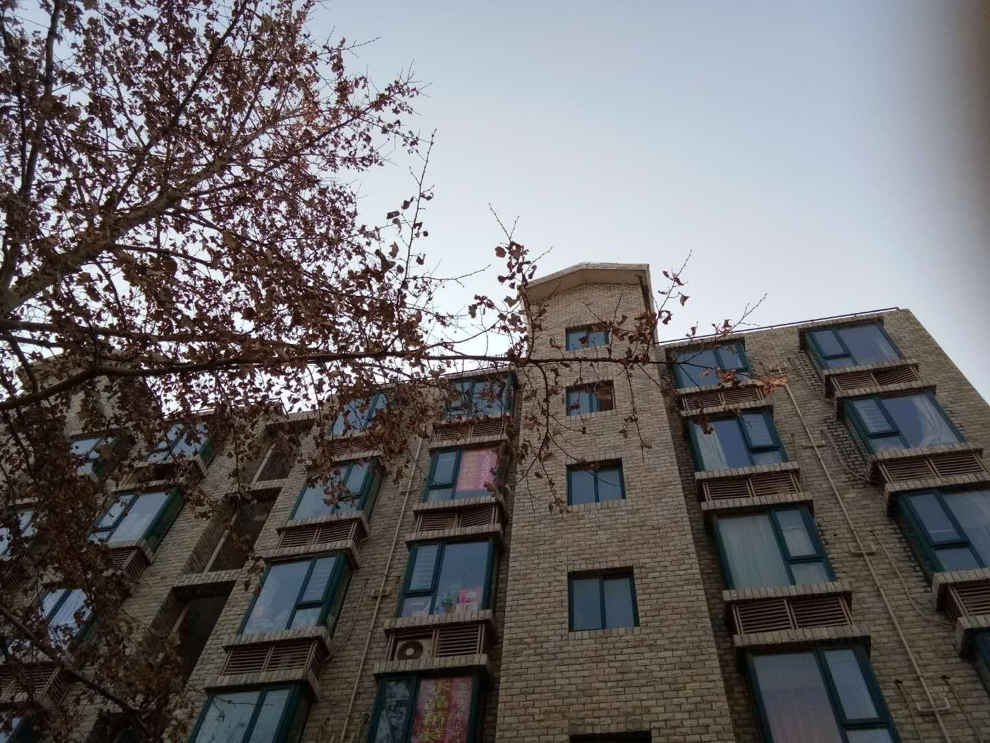 唯依公寓(石家庄水晶郦城店)