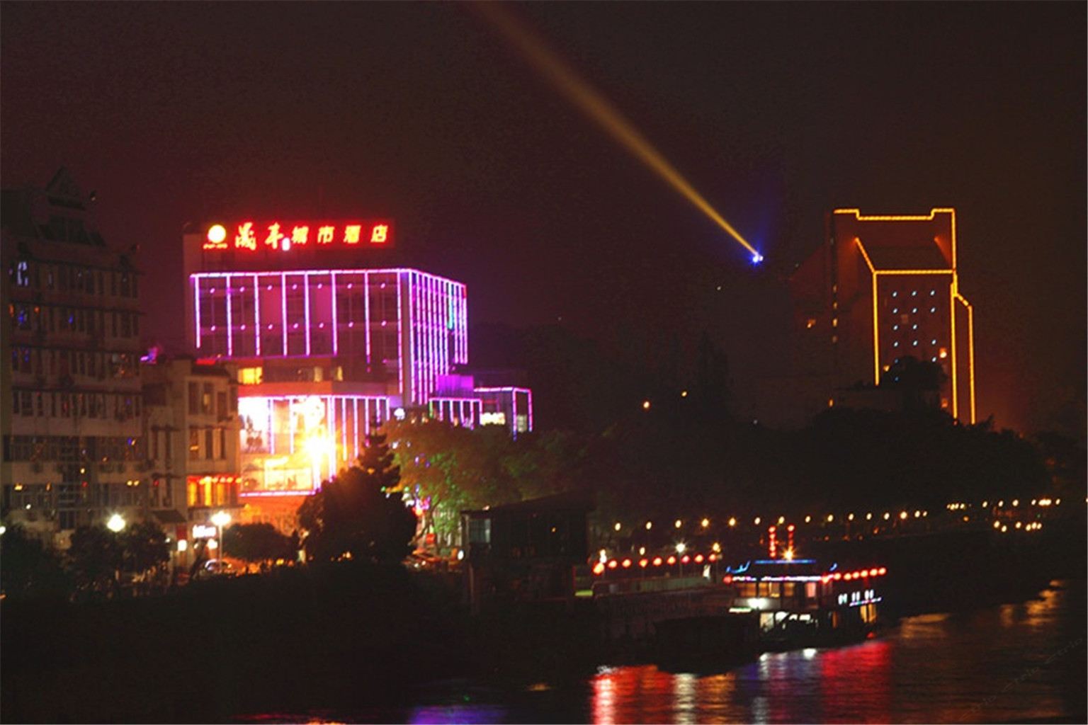 邵武晟丰城市酒店