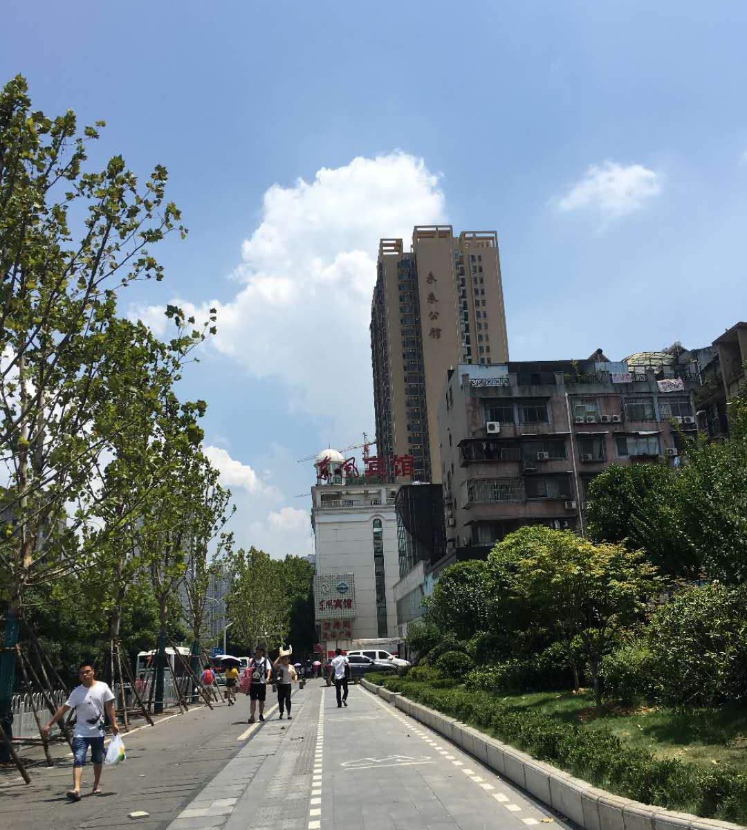 武汉忆家客酒店公寓
