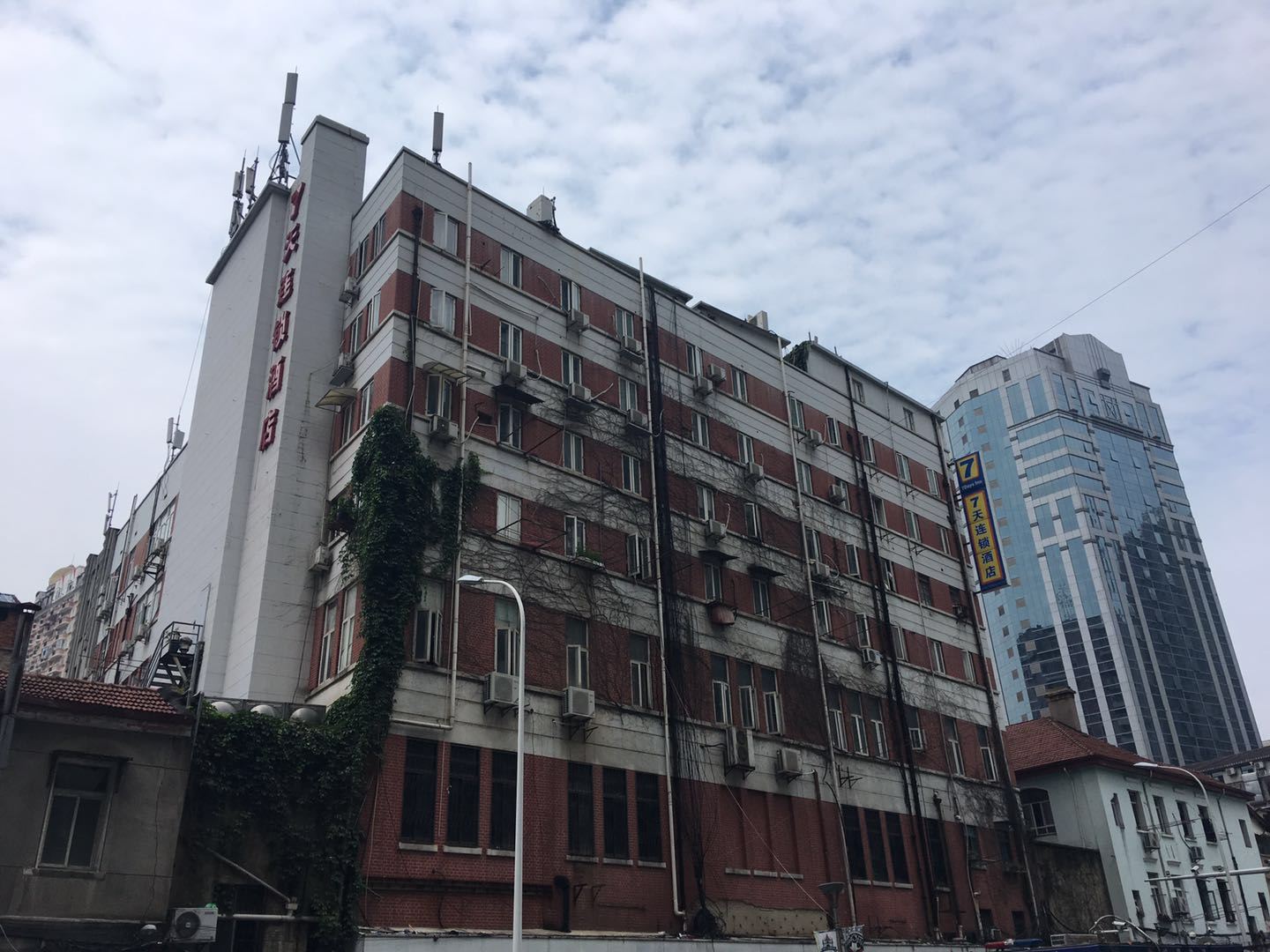 7天连锁酒店(武汉江汉路地铁站店)