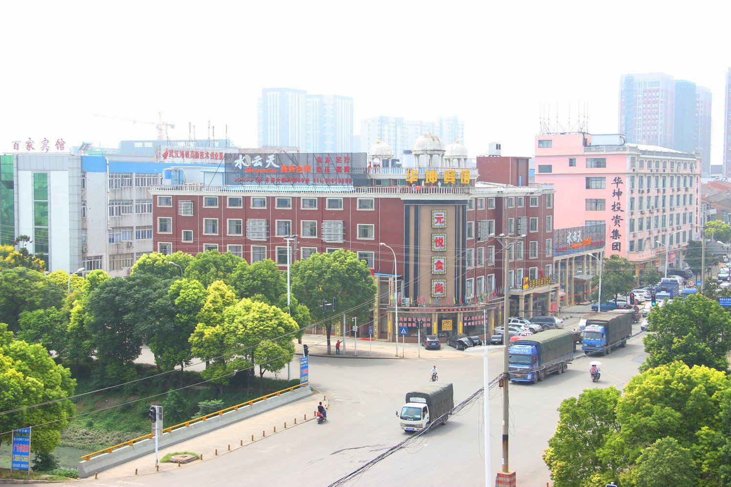 华坤城市宾馆(武汉吴家山总店)