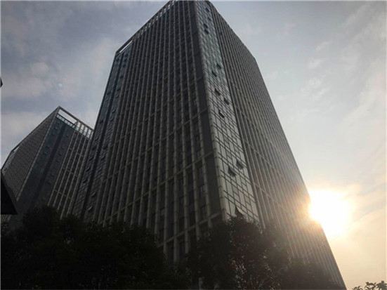 栖岸酒店(武汉经开万达店)