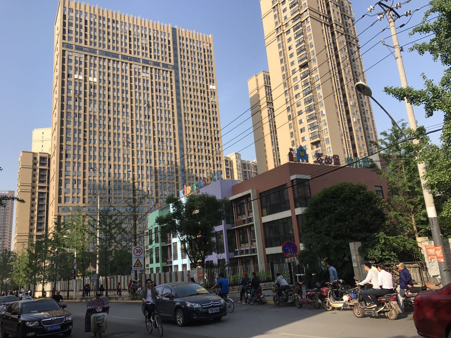 武汉杰晨美寓民宿