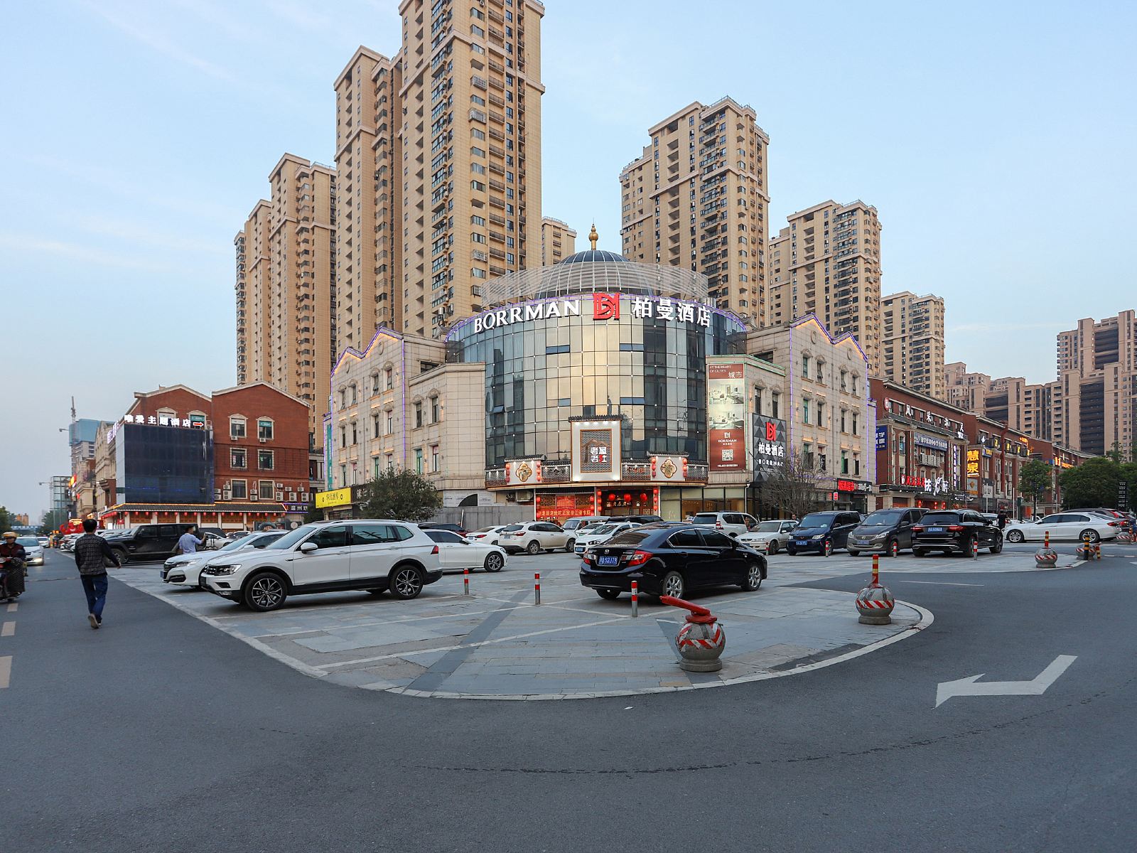 柏曼酒店(武汉后湖大道店)