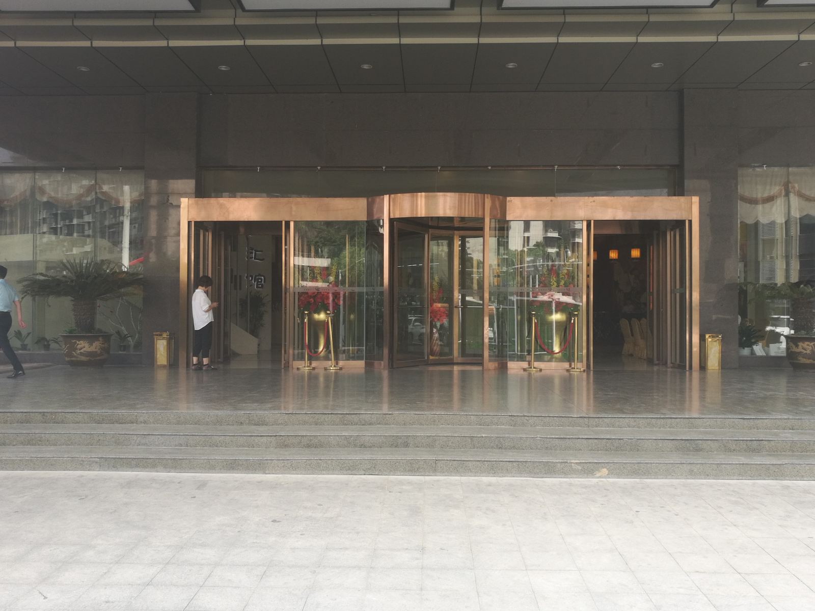 武汉未来城霞客驻公寓