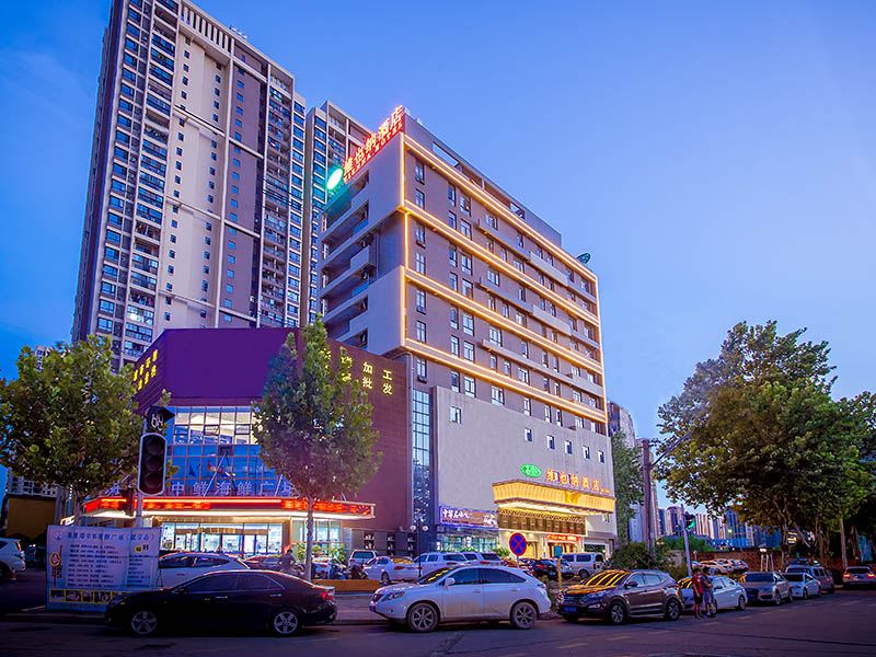维也纳酒店(武汉汉口火车站兴业路石桥店)