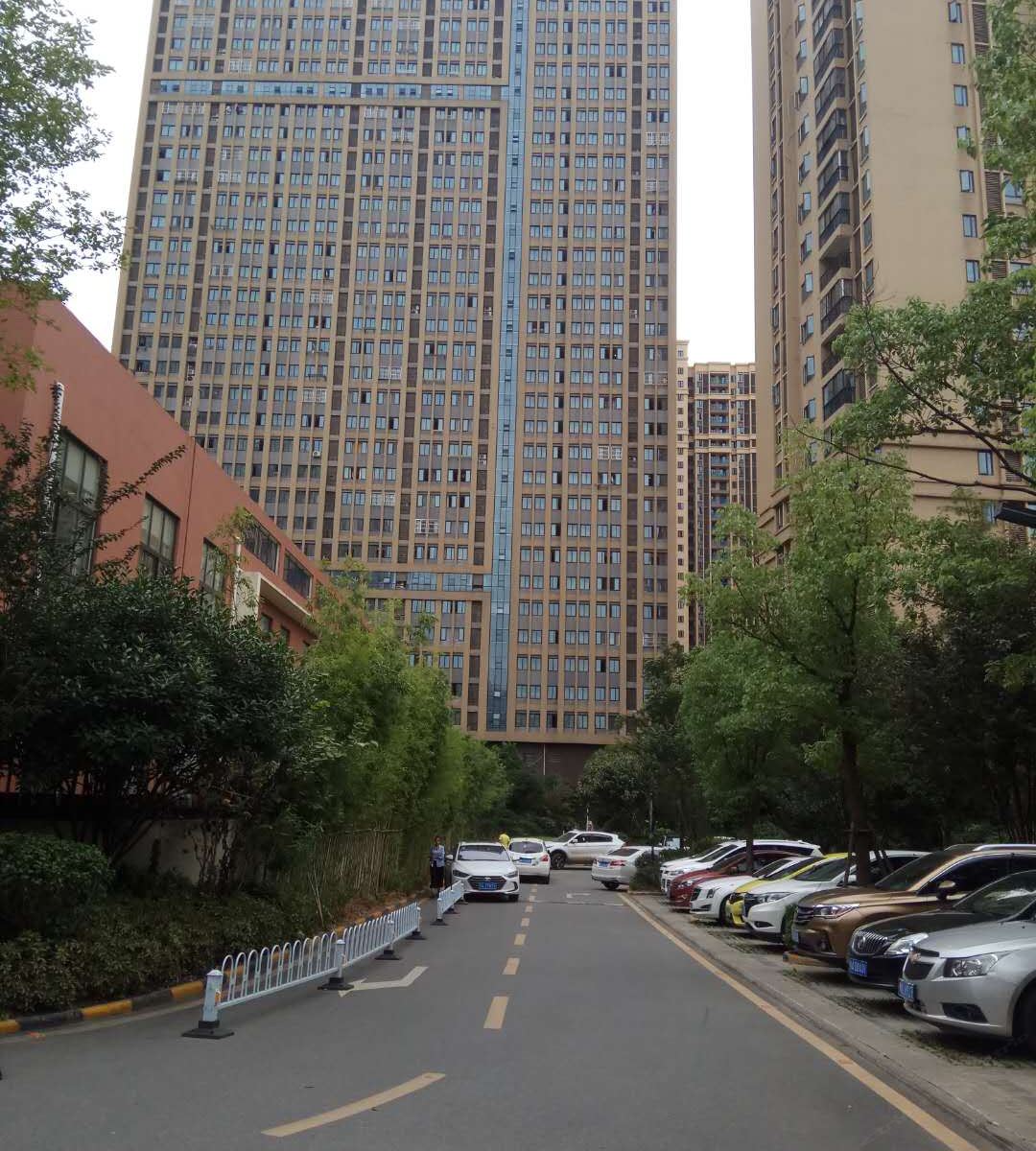 即刻家公寓(武汉雄楚1号店)