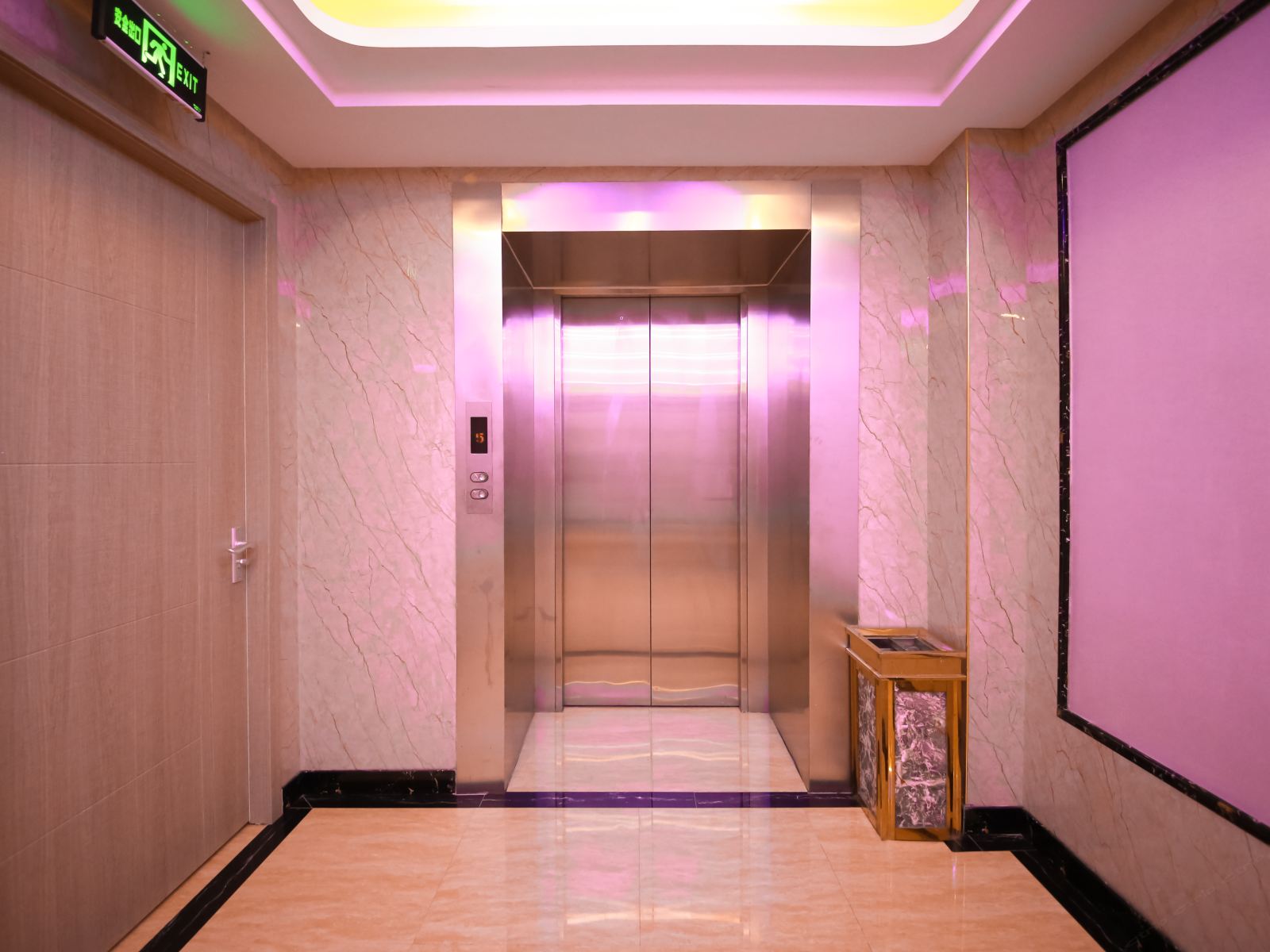 公共区域