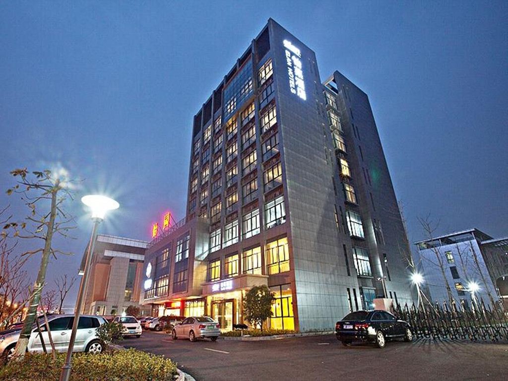 汉庭酒店(海盐城西路店)