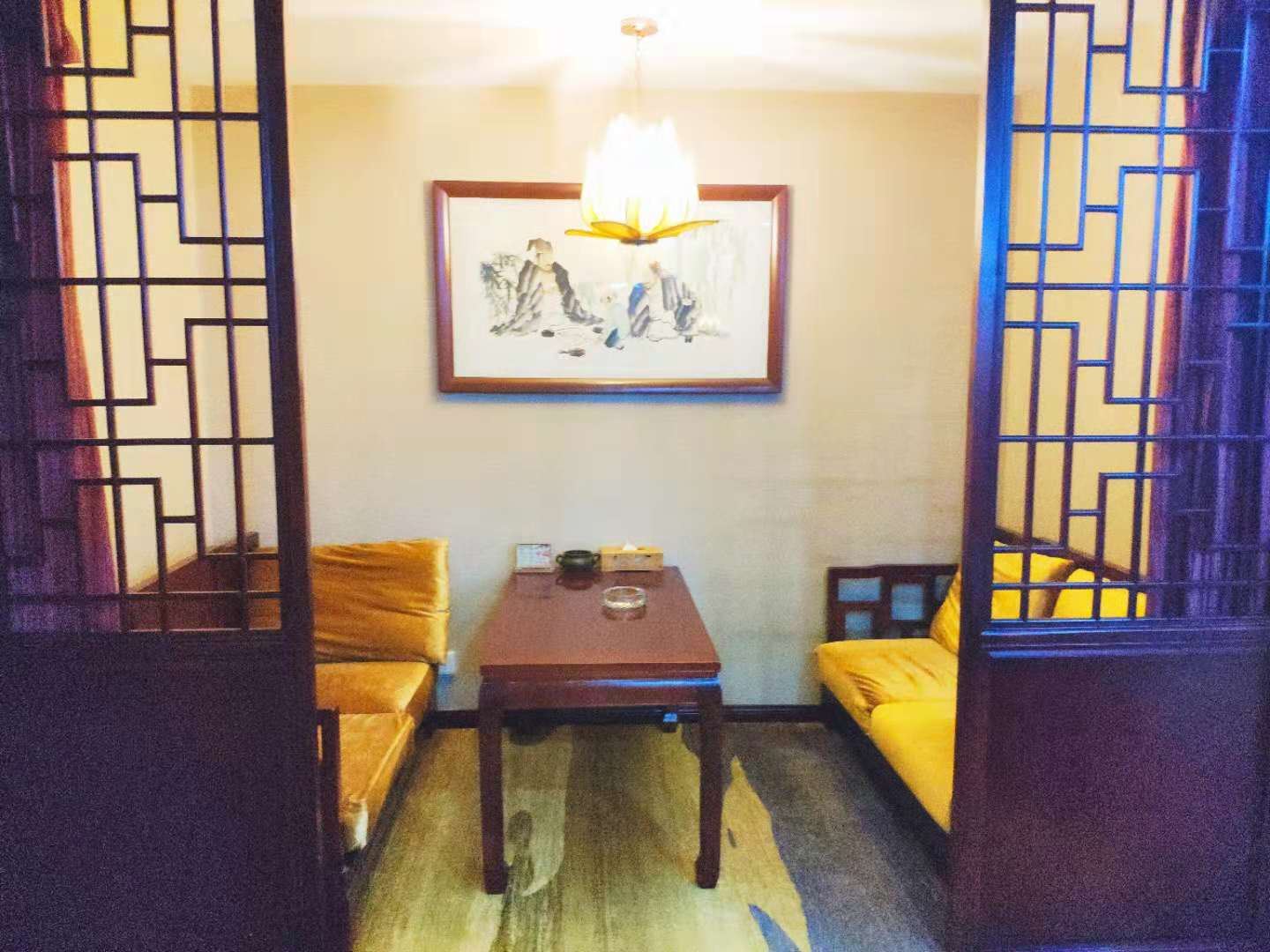 健身娱乐设施