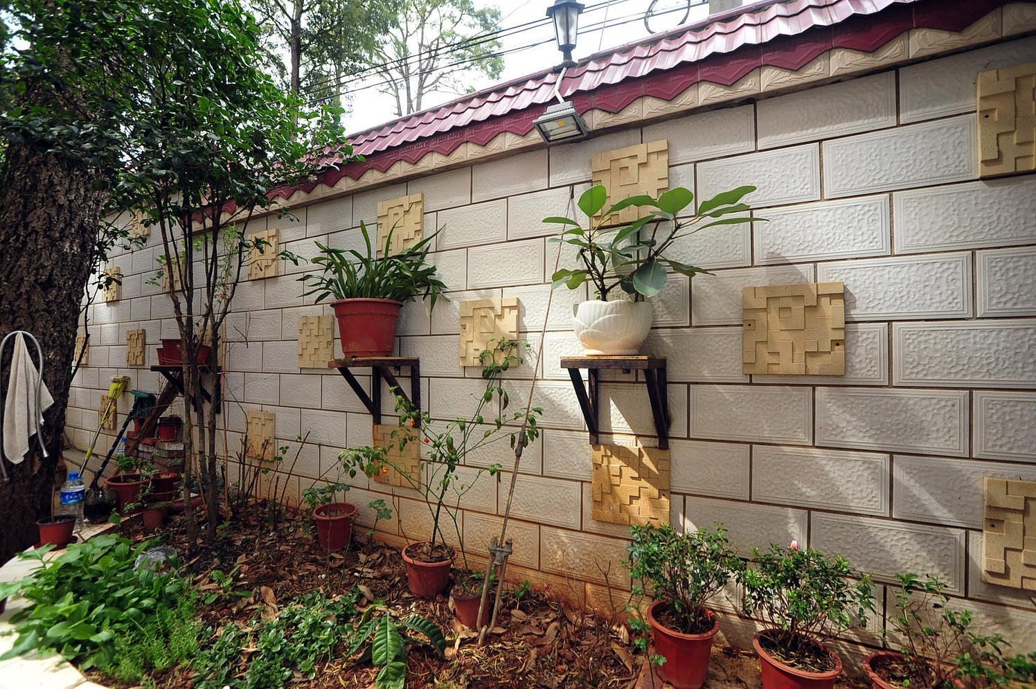 安宁龙山海悦酒店