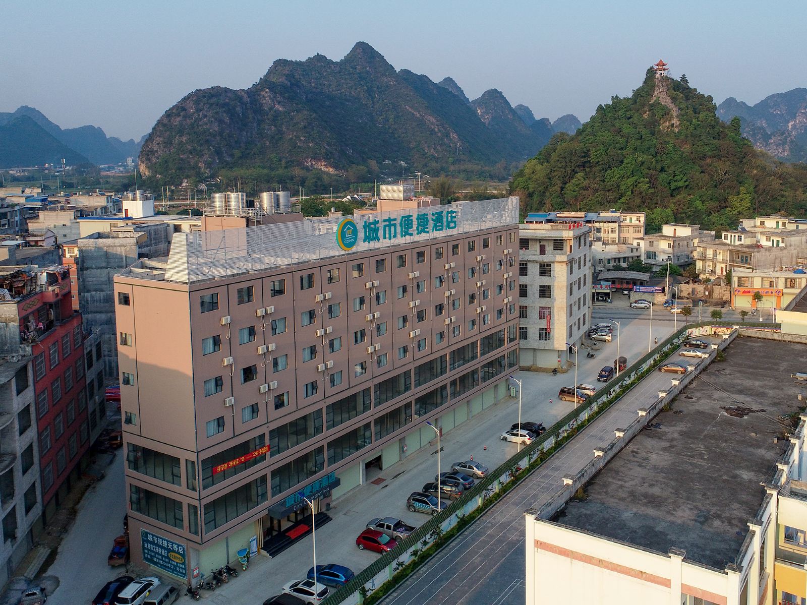 城市便捷酒店(天等民族小学店)