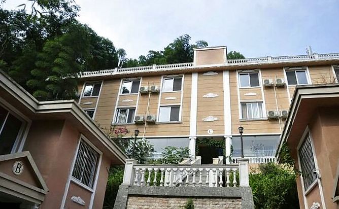 朝阳湖翡翠度假山庄酒店