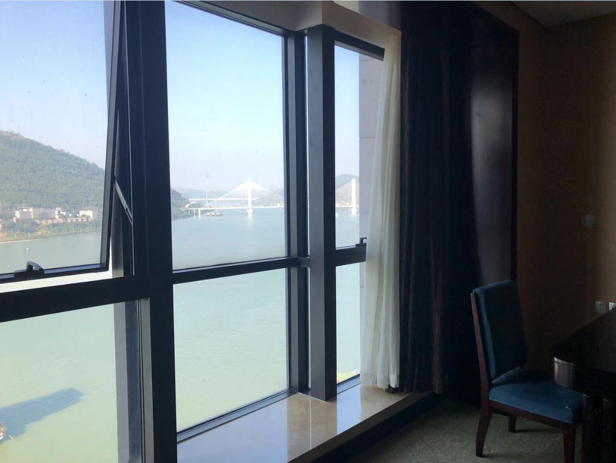 江景标间