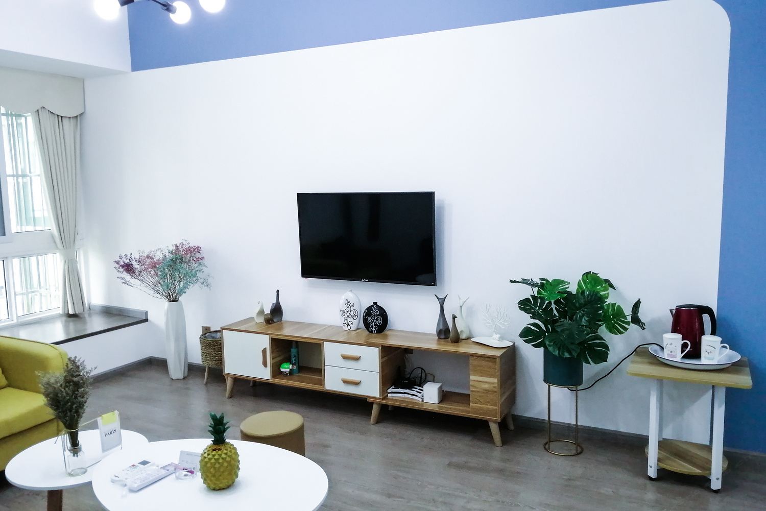 成都拾光店公寓(13号店)
