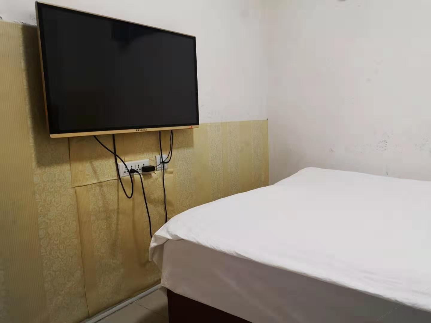 标准大床间