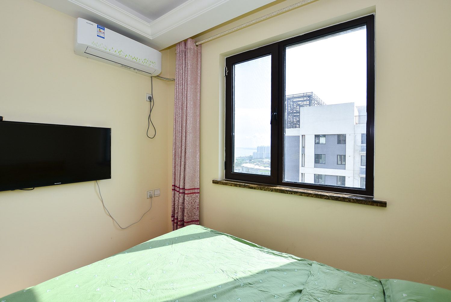 秦皇岛马蜂窝公寓(4号店)