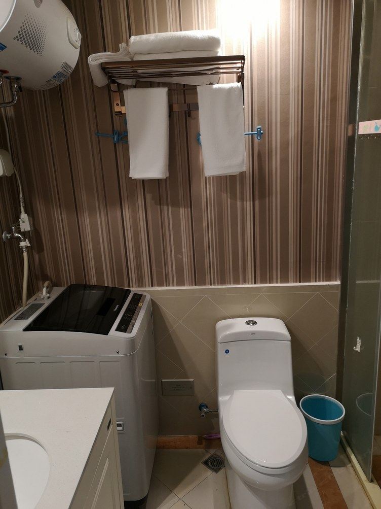 精致精装一室大床房