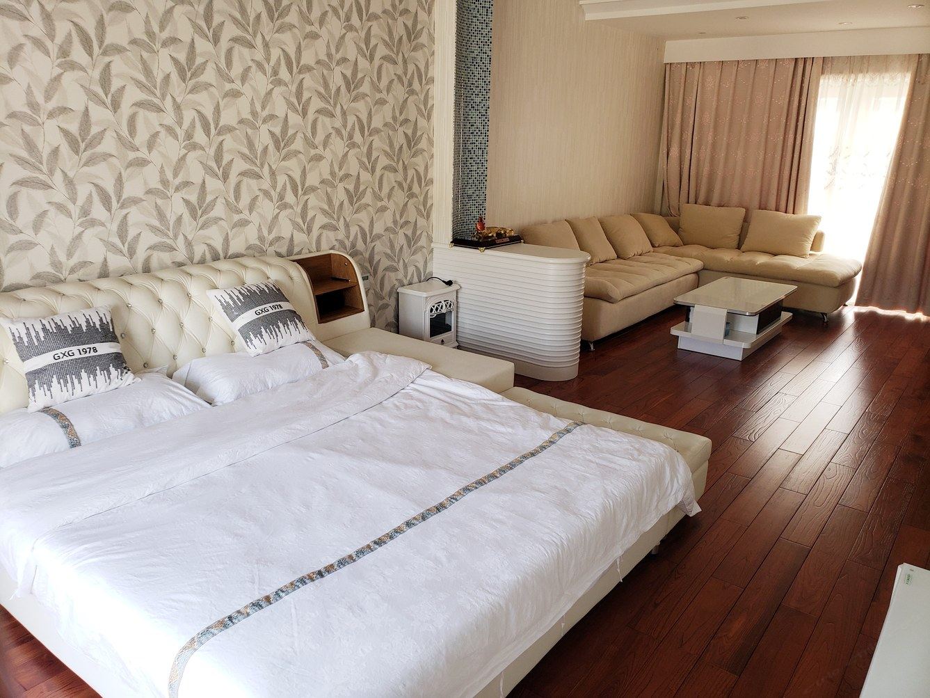 田园三室一厅套房