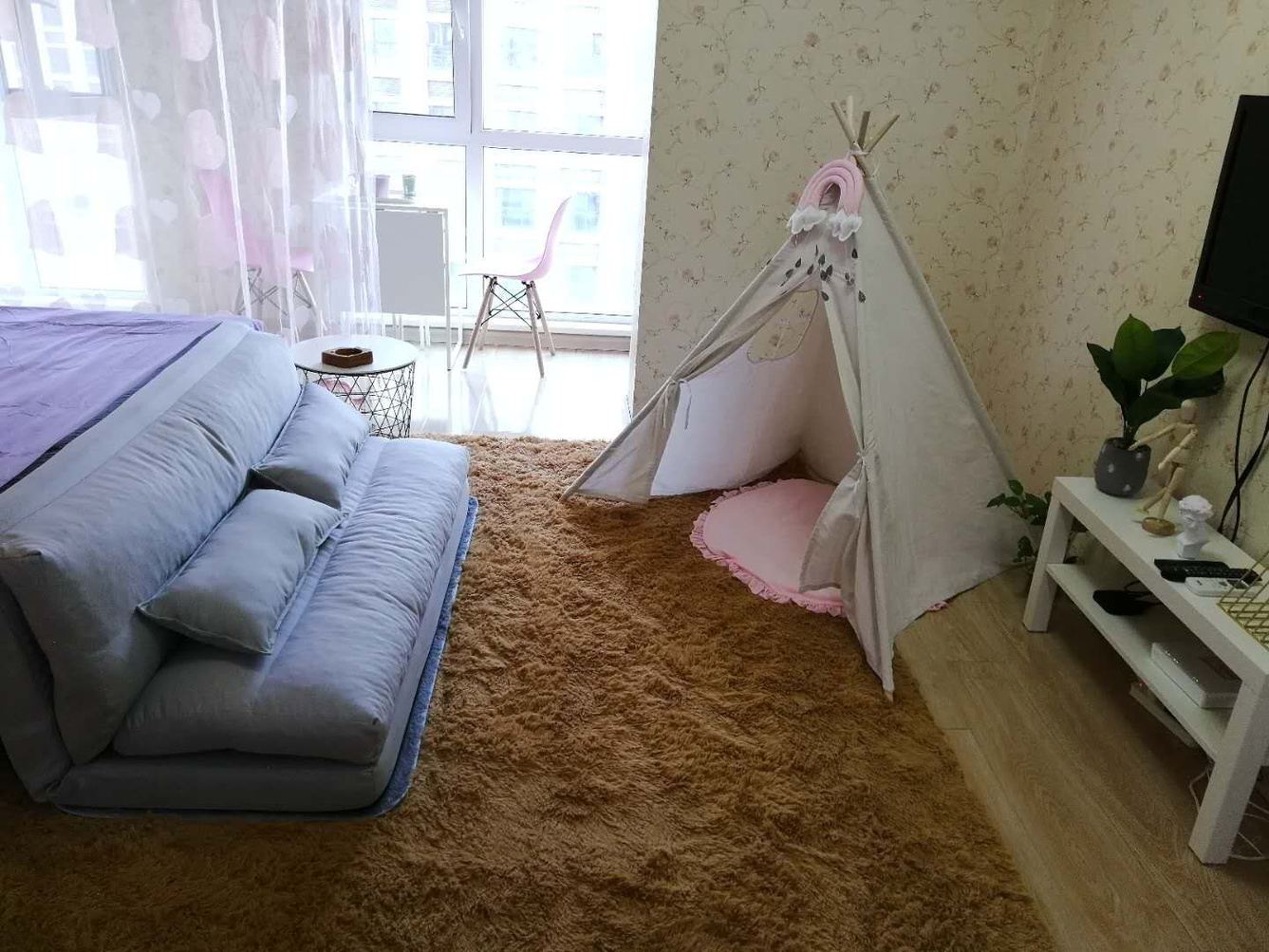 粉色一室二床房